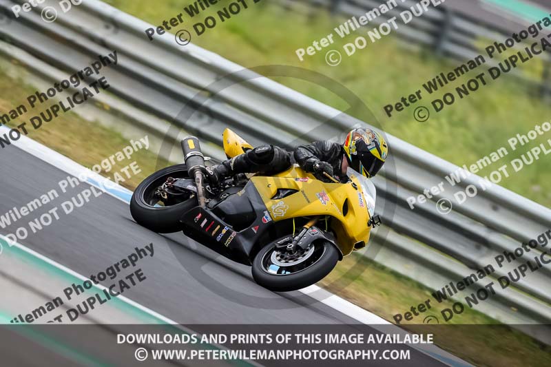 estoril;event digital images;motorbikes;no limits;peter wileman photography;portugal;trackday;trackday digital images